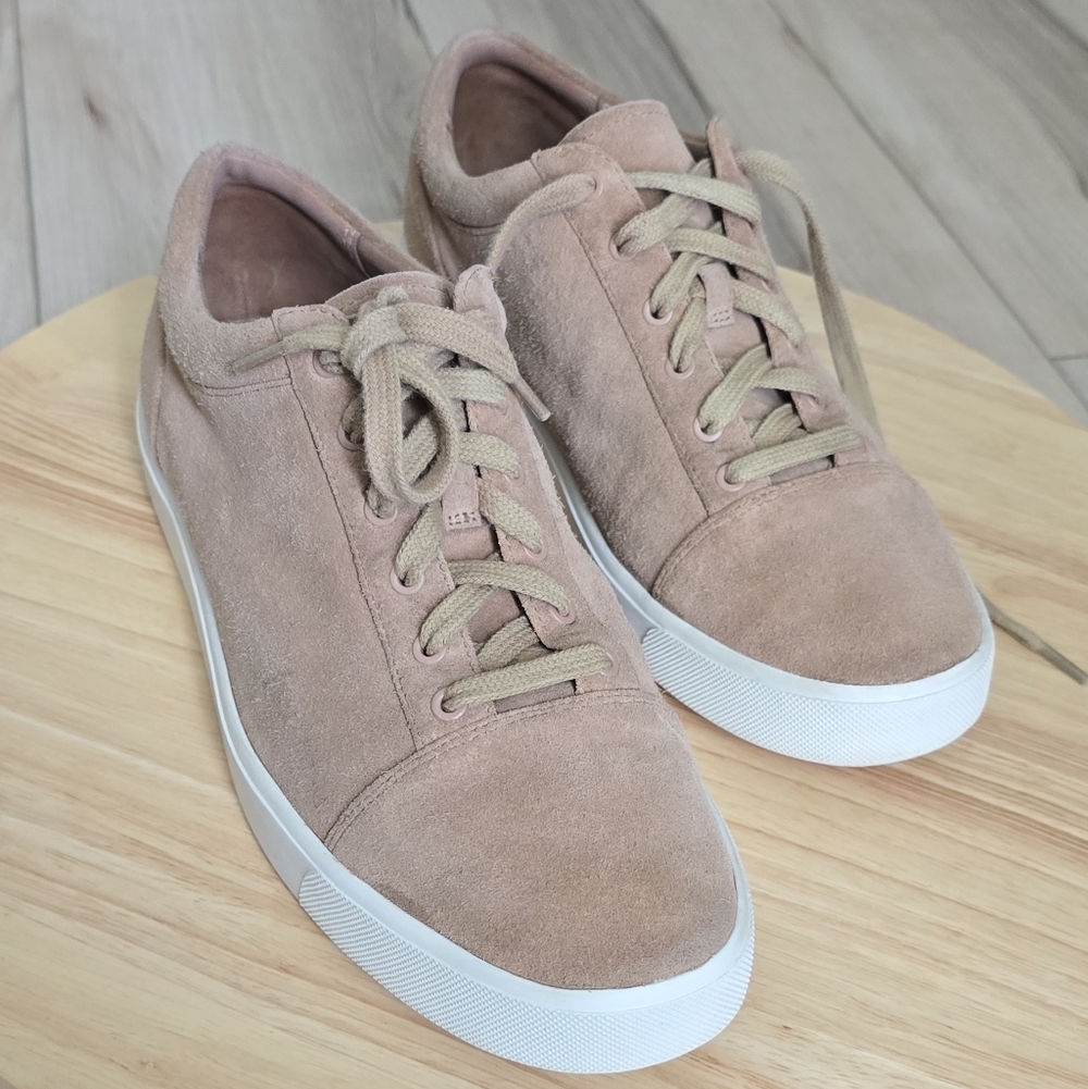 Vince Sneakers